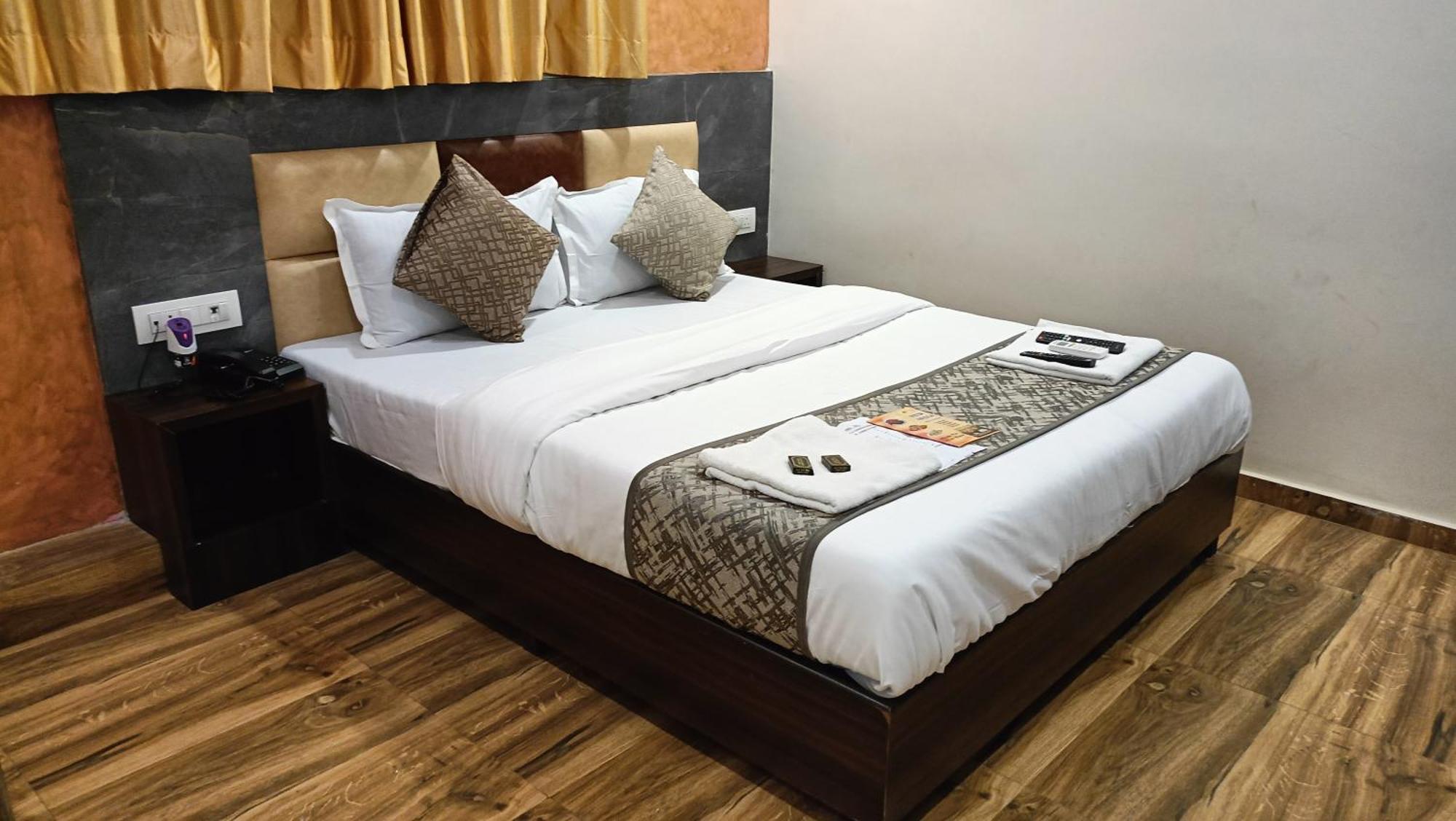 Hilal Dormitory Mumbai Ngoại thất bức ảnh